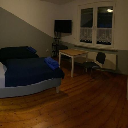 Monteurs Zimmer Noack Borssum Exteriör bild
